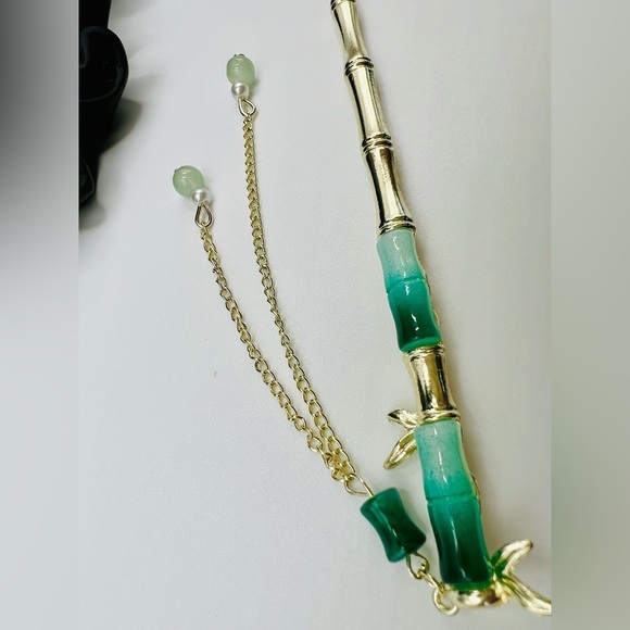 Gold and Green Bamboo Hair Pin - Picture 4 of 5